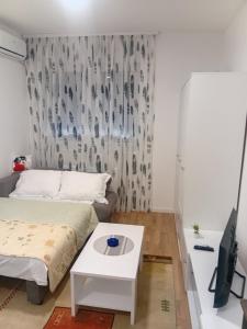 Mia Studio