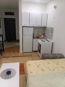 Mia Studio