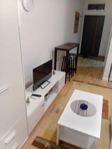 Mia Studio
