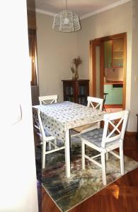 H Apartment