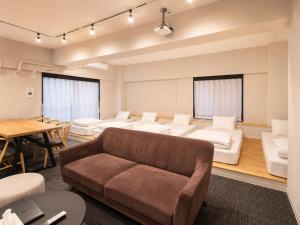 Tasone Stay OSAKA FYJ709