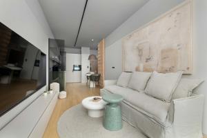 Luksusowy Apartament z Parkingiem, Siłownią i Salą Kinową by Renters Prestige
