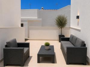 Plaza de Los Naranjos Old Town Marbella - EaW Homes