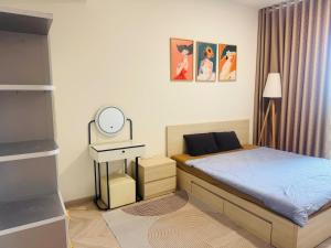 Furnished 1 BED - 1 BATH Luxury Masteri Apartment