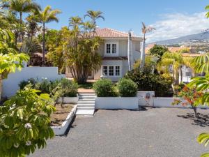 KARAT Villa Elegance