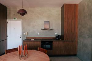 Stylish Boavista King Bed Studio - Casa da Musica