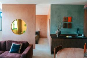 Stylish Boavista King Bed Studio - Casa da Musica