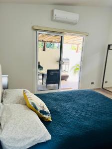 3 Bedrooms Home. Walking distance to the Malecon.