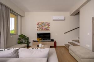 Villa Yiannis by Villa Select