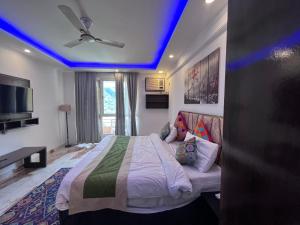Aloha Serenity By Evara -Ganga View Stays