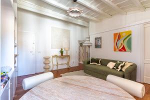 iFlat LApartamento Design by the Spanish Steps