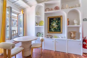 iFlat LApartamento Design by the Spanish Steps