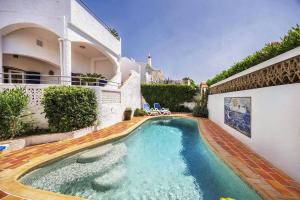 Villa Tres Irmaos by Villa Plus