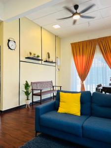 YL Legacy Homestay Paka 2