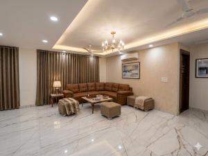 Hotel Capital Home & Apartment Rooms Near Maxx Hospital
