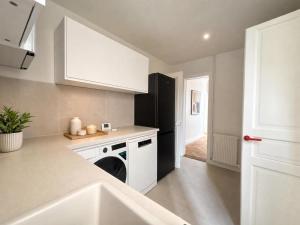 Cozy 1-Bedroom Apartment - Canal Saint-Martin