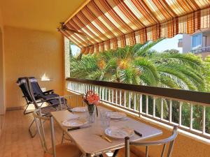 Apartment LIris by Interhome
