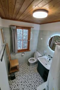 Holiday Home Chalet Baslerdybli by Interhome