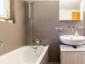 Holiday Home Haus bei Grindelwald by Interhome
