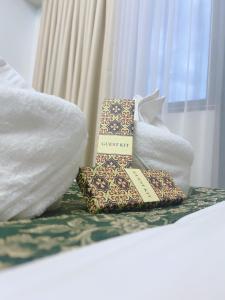 Shore Residences The Emerald Orchid Suite MOA NAIA
