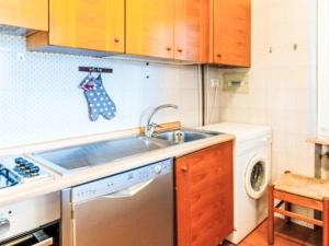 Holiday Home Sunshine by Interhome