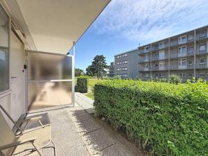 Apartment Hyacint with parking by Interhome