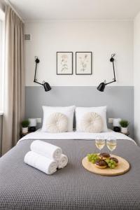 Lumina I 2-room Apart with Balcony I near Palace of Culture and Science
