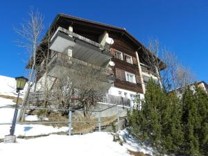 Apartment Media Appartement-Fewo- Dusche oder Bad- WC 6-Bettwohnung by Interhome
