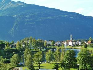 Apartment Taviarna Laax 4-5 by Interhome
