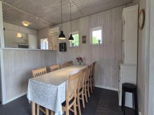 Holiday Home Vinny - 1km from the sea by Interhome