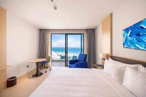 Cam Ranh Beach Resort - 5 Mins to Airport