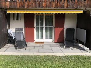 Apartment Oberland Nr- 29 Appartement-Fewo- Dusche oder Bad- WC 6-Bettwohnung by Interhome