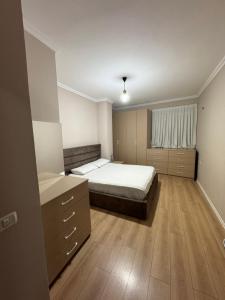 Apartament Yzberish