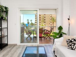 Apartment Son de Mar Gondola by Interhome