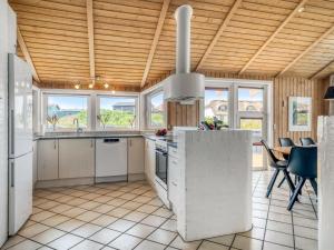Holiday Home Nis - 75m from the sea by Interhome
