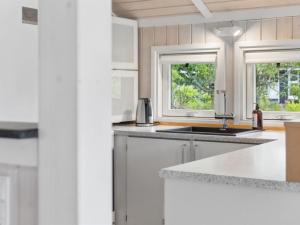 Holiday Home Naninja - 680m from the sea by Interhome