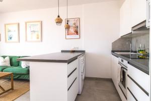 Cozy 2BR Flat with Terrace & Pool