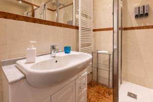 BolognaRoomscom - Santo Stefano Apartments