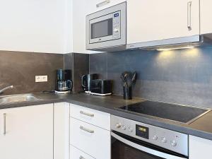 Apartment Emma - S5 by Interhome