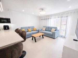 Victoria Court 2 Azure Haven