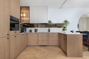 Cosy Apartment in Cracow with Parking and Air Conditioning by Noclegi Renters