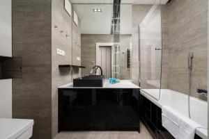 Wronia Business Deluxe Residence by BookingHost