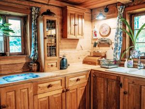Holiday Home Chatka Zimorodka by Interhome