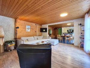 Apartment La Patrouille des Glaciers by Interhome