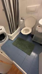 Quiet apartment near UN, Airport and shopping mall with parking