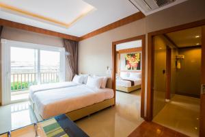 Romantic Khon Kaen Hotel