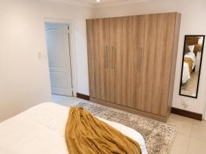 Waterkloof Glen Apartment