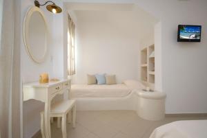 Glyfada Naxos Studios and Apartments