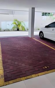 2 Qtos l Varanda | Piscina | Wi-Fi | Garagem