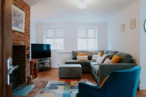 Perfect Booking 3 Bed Home with Beautiful Garden